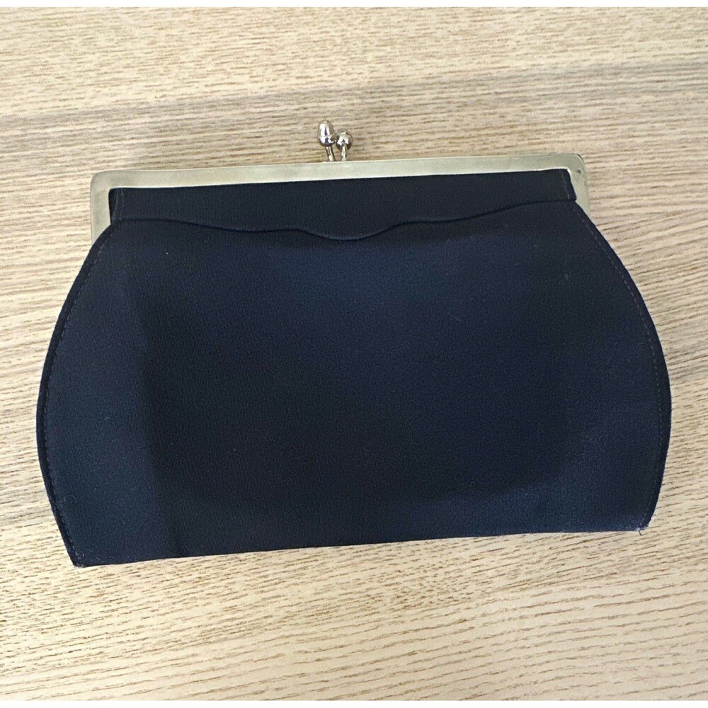 Vintage Garay Fancy Women’s Black Kiss Lock Purse clutch scalloped bag